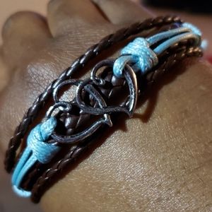 Pull string double heart bracelet